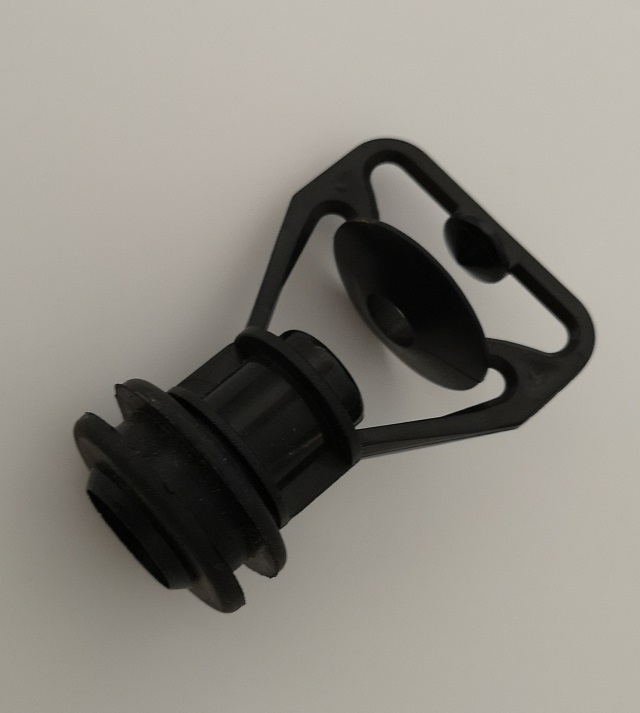 Cooling tower nozzles