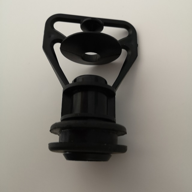 Cooling tower nozzles