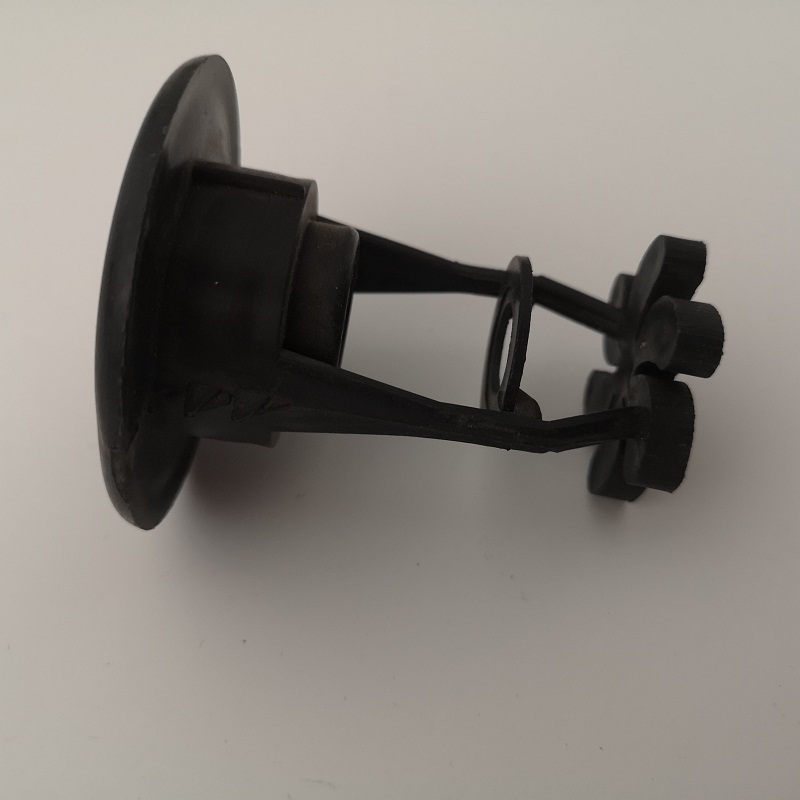 Cooling tower nozzles