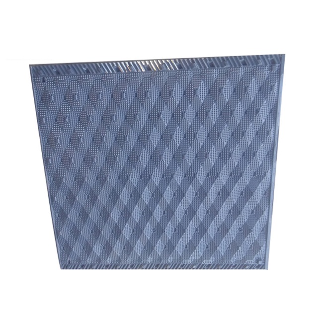 Cooling tower spindle fills