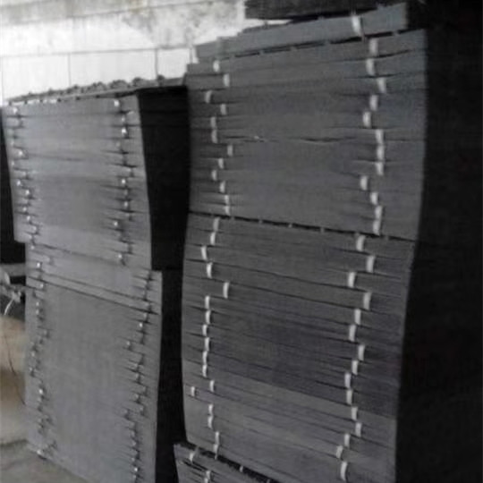 Cooling tower air inlet louver